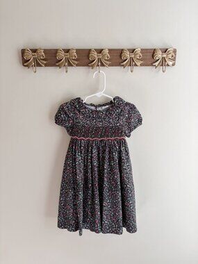 Edgehill Collection girls size 3T smocked floral dress